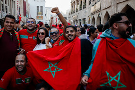 هواداران تیم‌های مراکش و فرانسه در سوق واقف