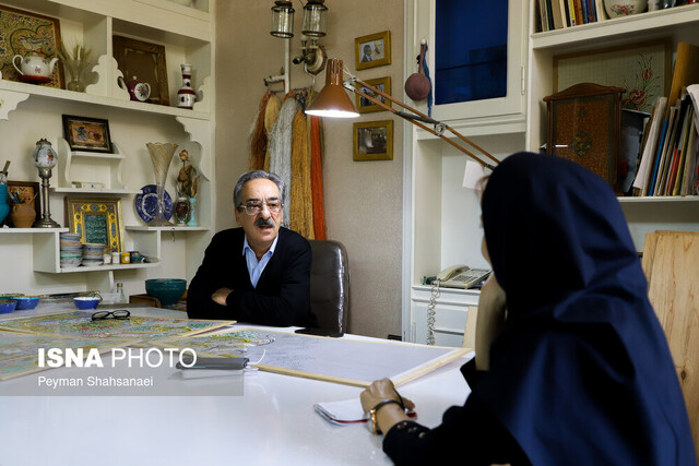 قالی ایرانی قصه رنگهاست