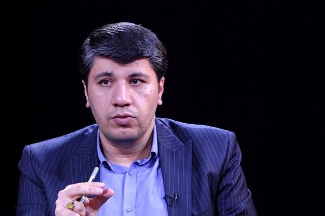 افشین خانی معاون برکنار شده معاون ارزی بانک مرکزی برکنار شد