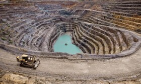 ۱۴۵ هزار میلیارد تومان سود و مالیات شرکت های معدنی از استان کرمان خارج می شود!