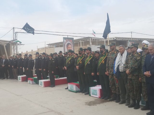 استقبال از شهدا در دروازه‌ی عتبات