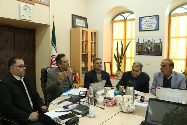 تحقق ۳۴۰ میلیارد از بودجه ۸۵۰ میلیاردی شهرداری/دریافتی اعضای شورا شهر چقدر است؟