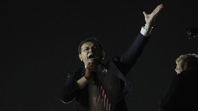 تظاهرات هزاران نفر در حمایت از شهردار اپوزیسیون استانبول