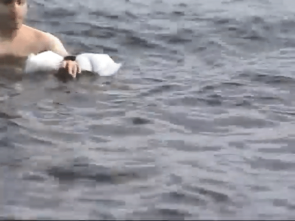 جلوگیری از غرق شدن با بند ساعت مجهز به کیسه هوا!