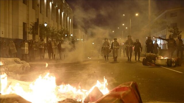 ۷ کشته و ۵۲ زخمی طی اعتراضات گسترده در پرو ۷ کشته و ۵۲ زخمی طی اعتراضات گسترده در پرو