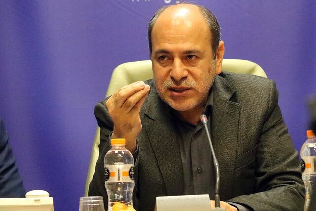 در طرح «ارتقاء سند رسمی»، مشاوران املاک نباید در تنظیم سند وارد شوند در طرح «ارتقاء سند رسمی»، مشاوران املاک نباید در تنظیم سند وارد شوند