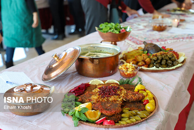 چهارمین جشنواره غذاهای بومی و محلی ویژه دانشجویان دانشگاه‌های استان زنجان