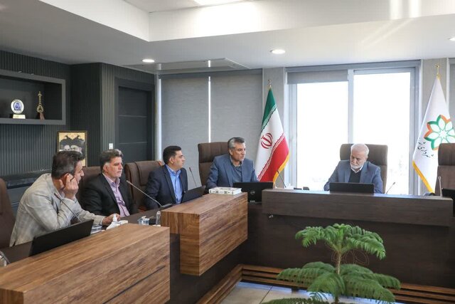 برای حفظ مزیت هوای پاک شیراز تلاش میکنیم برای حفظ مزیت هوای پاک شیراز تلاش میکنیم