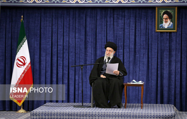 جمعی از بانوان فردا با رهبر انقلاب دیدار میکنند جمعی از بانوان فردا با رهبر انقلاب دیدار میکنند