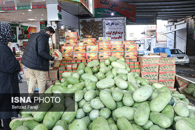 بازار میوه و تنقلات کرمانشاه در آستانه شب یلدا