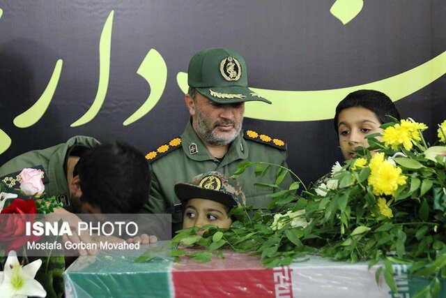 پیکر شهید گمنام دوران دفاع مقدس در اهر تشییع شد