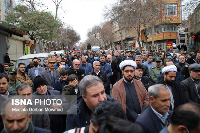پیکر شهید گمنام دوران دفاع مقدس در اهر تشییع شد