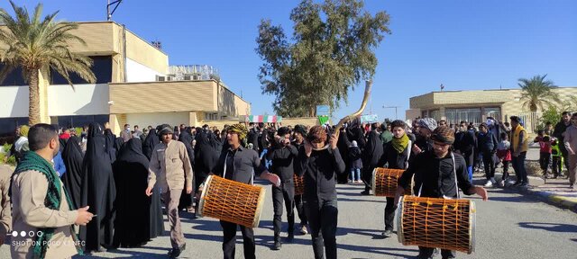 شهرستان‌های بم و نرماشیر ۲ شهید گمنام را در آغوش گرفتند