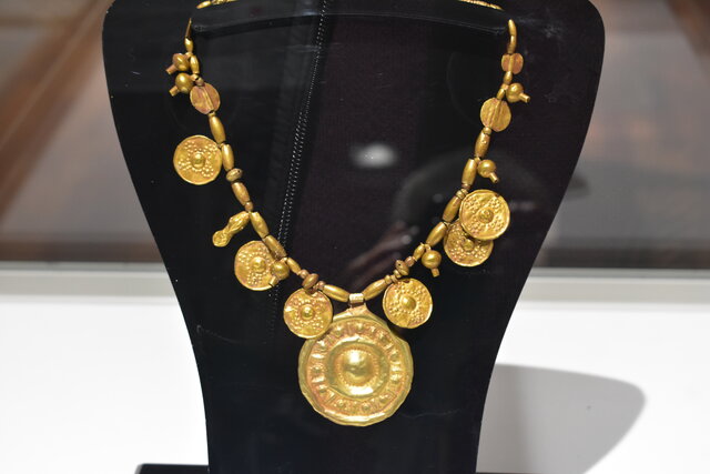 انار در آثار کهن ایران