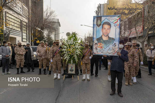تشییع شهید مدافع امنیت «محمد گودرزی» در شهرکرد
