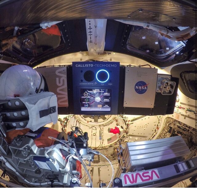 تصاویری سحرآمیز از اولین تلاش برای بازگشت انسان به ماه