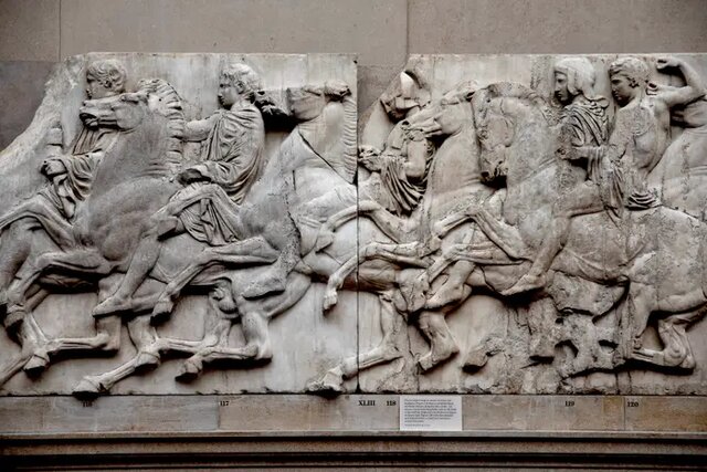 غارتهای تاریخی یک کشور؛ از سگ چینی تا الماس کوه نور