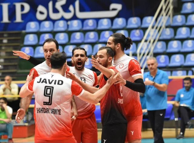 شکست شهرداری ارومیه در بازی پایانی دور رفت