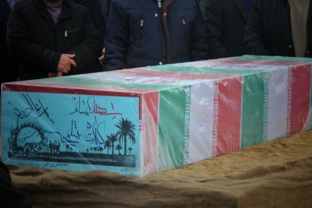 عکس آرشیوی است تشییع پیکر ۱۲ شهید گمنام در مشهد همزمان با سراسر کشور