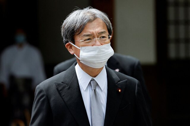 چهارمین وزیر از کابینه ژاپن خارج شد