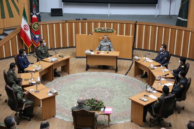 در جنگ قرار داریم در جنگ قرار داریم