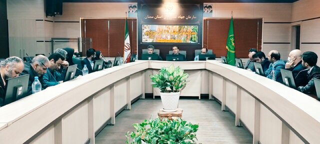 آغاز عرضه ی مرغ زنده از طریق سامانه رهتاب در استان سمنان