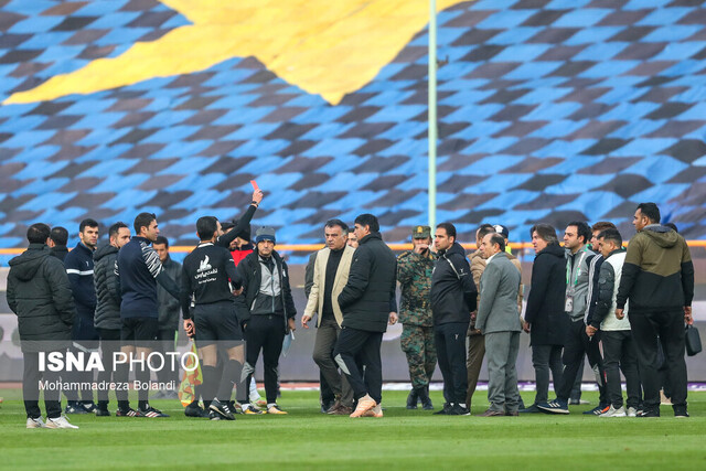 تصاویر منتخب هفته چهاردهم/ سوپرمنهای سرخ و گل نزنهای آبی