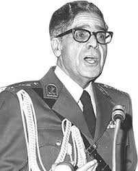 داستان تاریخ، درباره «غش سیاسی» نخستوزیری