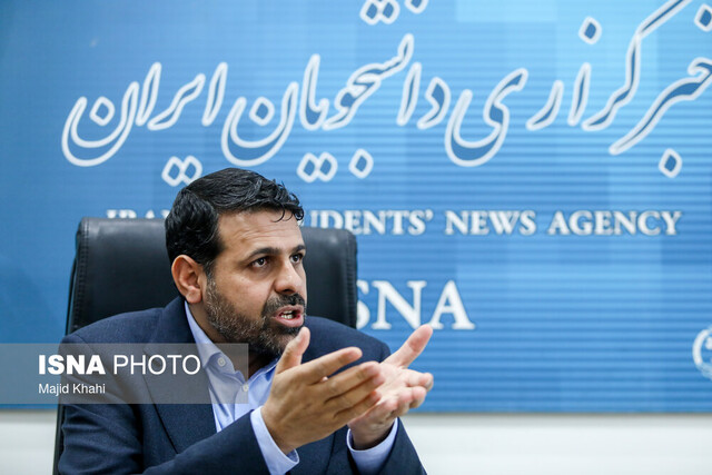 ملت را قربانی ناکارآمدی ایران خودرو و سایپا کرده ایم 2 نادری: نیاز به نهاد اعتراضی داریم/ملت را قربانی ناکارآمدی ایران خودرو و سایپا کرده ایم