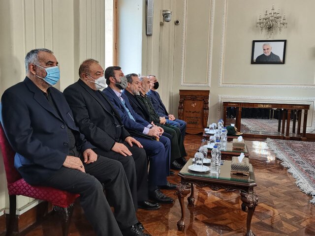 آغاز مراسم گرامیداشت سالروز شهادت سردار سلیمانی در وزارت خارجه آغاز مراسم گرامیداشت سالروز شهادت سردار سلیمانی در وزارت خارجه