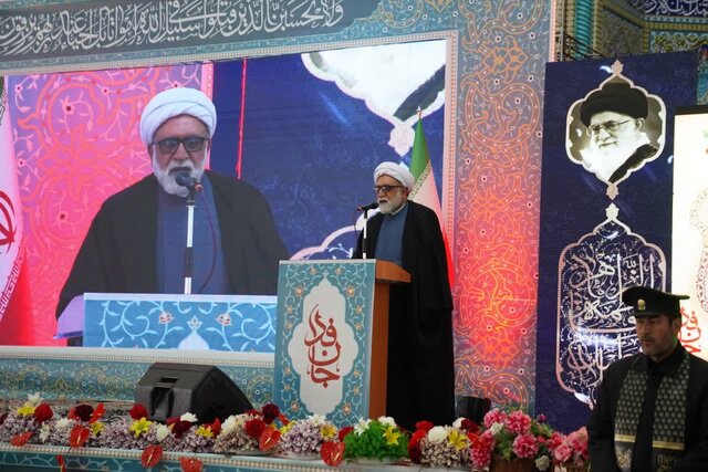 عکس از آرشیو پرهیز از نگاه جناحی در مساجد و تاکید بر مرجعیت فکری