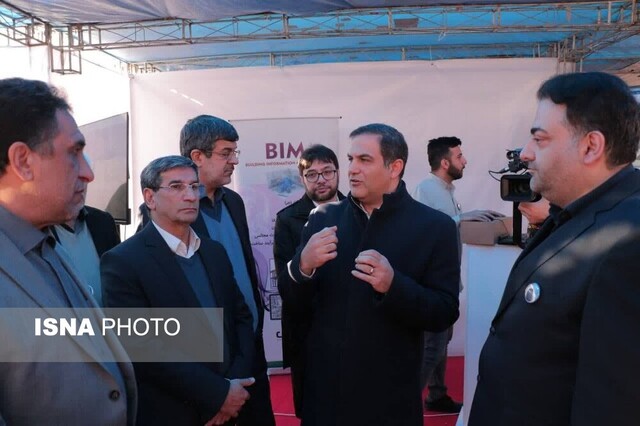 بازگشت به چرخه تولید بعد از ۱۰ سال/ هلدینگ رسا کارخانه آنیل را احیا کرد