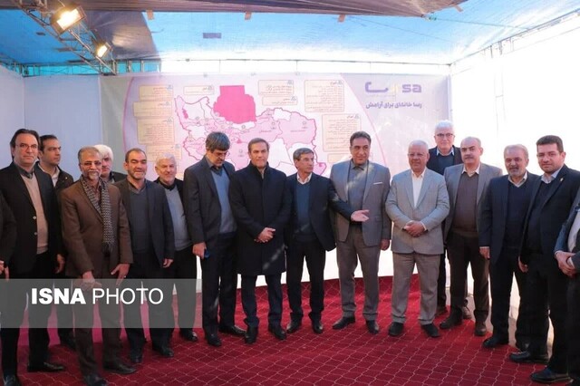 بازگشت به چرخه تولید بعد از ۱۰ سال/ هلدینگ رسا کارخانه آنیل را احیا کرد