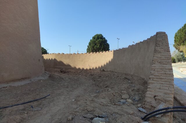 شاهدیه را آب ببره، متولیان را خواب ...