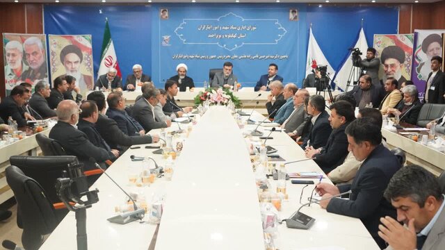 نگاه دولت بسیج امکانات برای خدمت رسانی به جامعه ایثارگری است