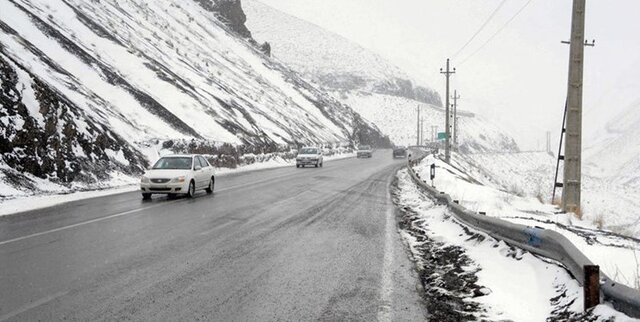واژگونی یک خودرو در کولیکش/کندی عبور و مرور در محور شمالی واژگونی یک خودرو در کولیکش/کندی عبور و مرور در محور شمالی
