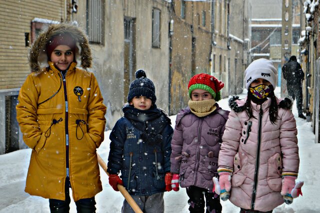 رخت سفید بر تن تبریز