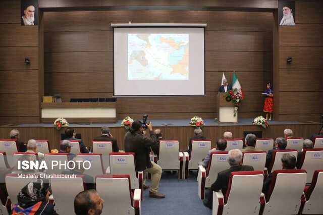 از قیمت ارز و سیاست های جدید بانک مرکزی تا وضعیت نامناسب فقر و اشتغال در هرمزگان