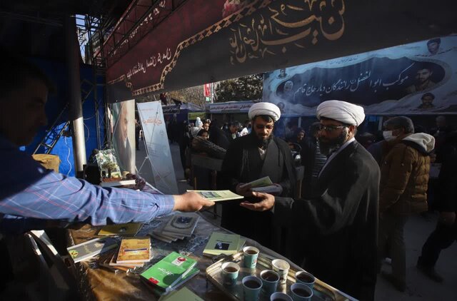 برپایی و تجهیز موکب جهاددانشگاهی استان در گلزار شهدای کرمان