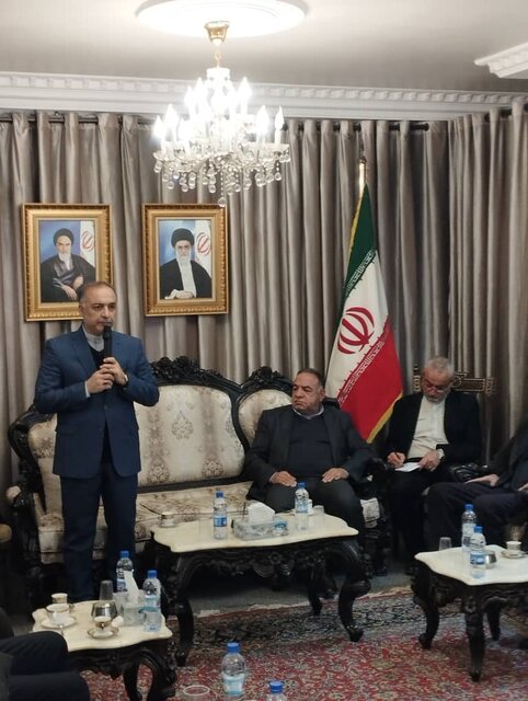 حضور نمایندگان گروههای مقاومت فلسطین در سفارت ایران در دمشق