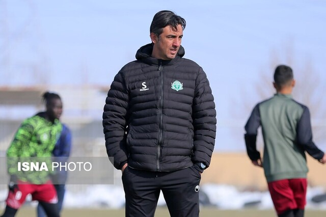 رحمتی: بازیکنانم برای غرور یک قوم می‌جنگند