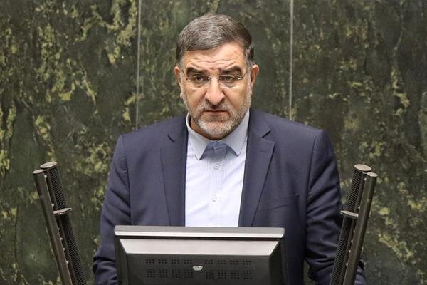 انتقاد امیرآبادی از ویرایش حقوقی قوانین مجلس پس از تصویب انتقاد امیرآبادی از ویرایش حقوقی قوانین مجلس پس از تصویب