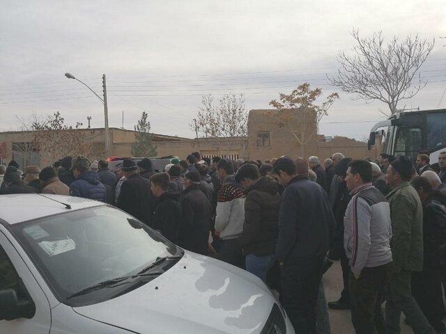 تشییع ۷ جانباخته «شیروانی» حادثه انفجارِ سیلندرِ گازِ «کنارک»