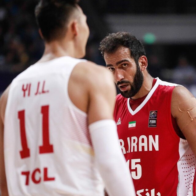 واکنش احساسی اسطوره بسکتبال چین به مصدومیت حدادی + عکس