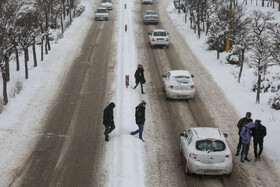بارش برف و باران در جاده‌های ۲۶ استان کشور/جاده چالوس سه روز مسدود می‌شود