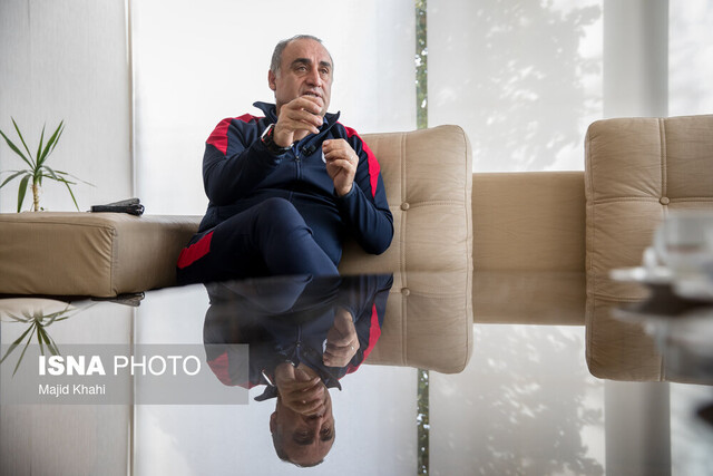 عبدی: کاش هرگز مسئولیت پرسپولیس را قبول نمیکردم/ باید از دایی عذرخواهی کنیم