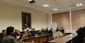 نشست بررسی «مولفه‌های مکتب سلیمانی» برگزار شد