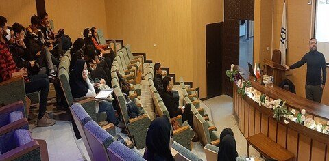 کارگاه «نقشه راه پژوهشگری» برگزار شد