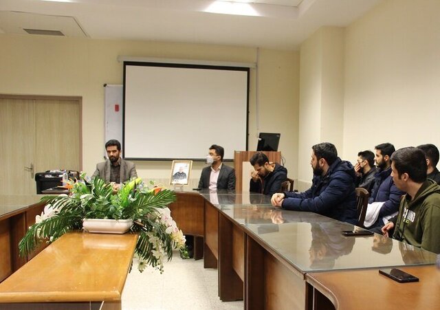 نشست بررسی «مولفههای مکتب سلیمانی» برگزار شد