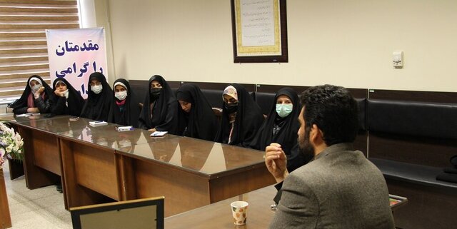 نشست بررسی «مولفههای مکتب سلیمانی» برگزار شد